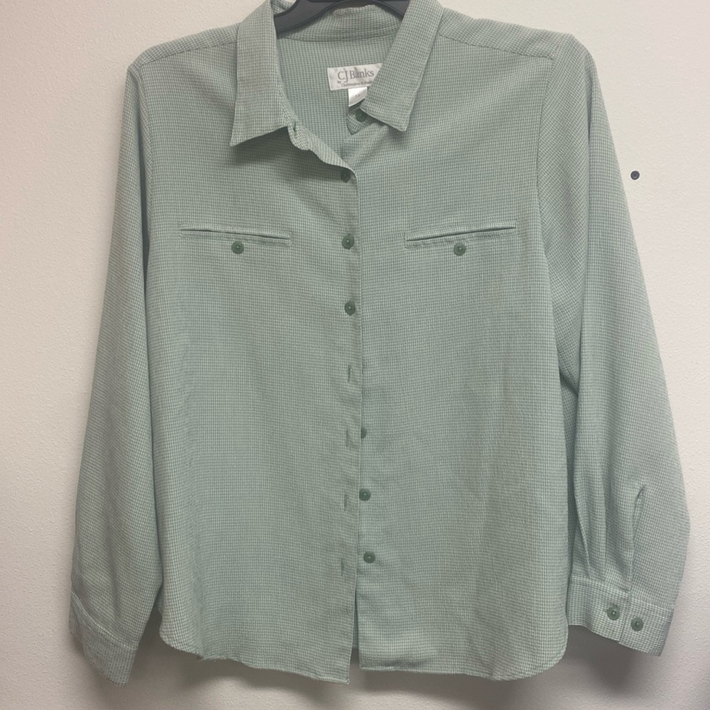 Womens CJ banks plus blouse